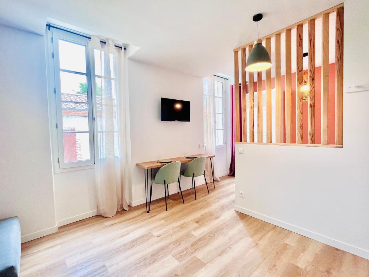 Le Quai 3 - Studio Neuf Lumineux Calme - Clim - Wifi - Gare A 200M 아쟁 외부 사진