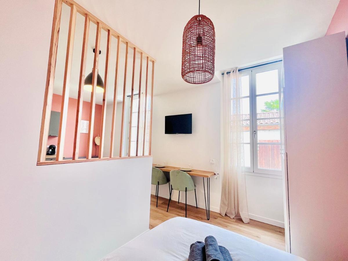 Le Quai 3 - Studio Neuf Lumineux Calme - Clim - Wifi - Gare A 200M 아쟁 외부 사진